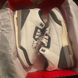 Jordan 3s